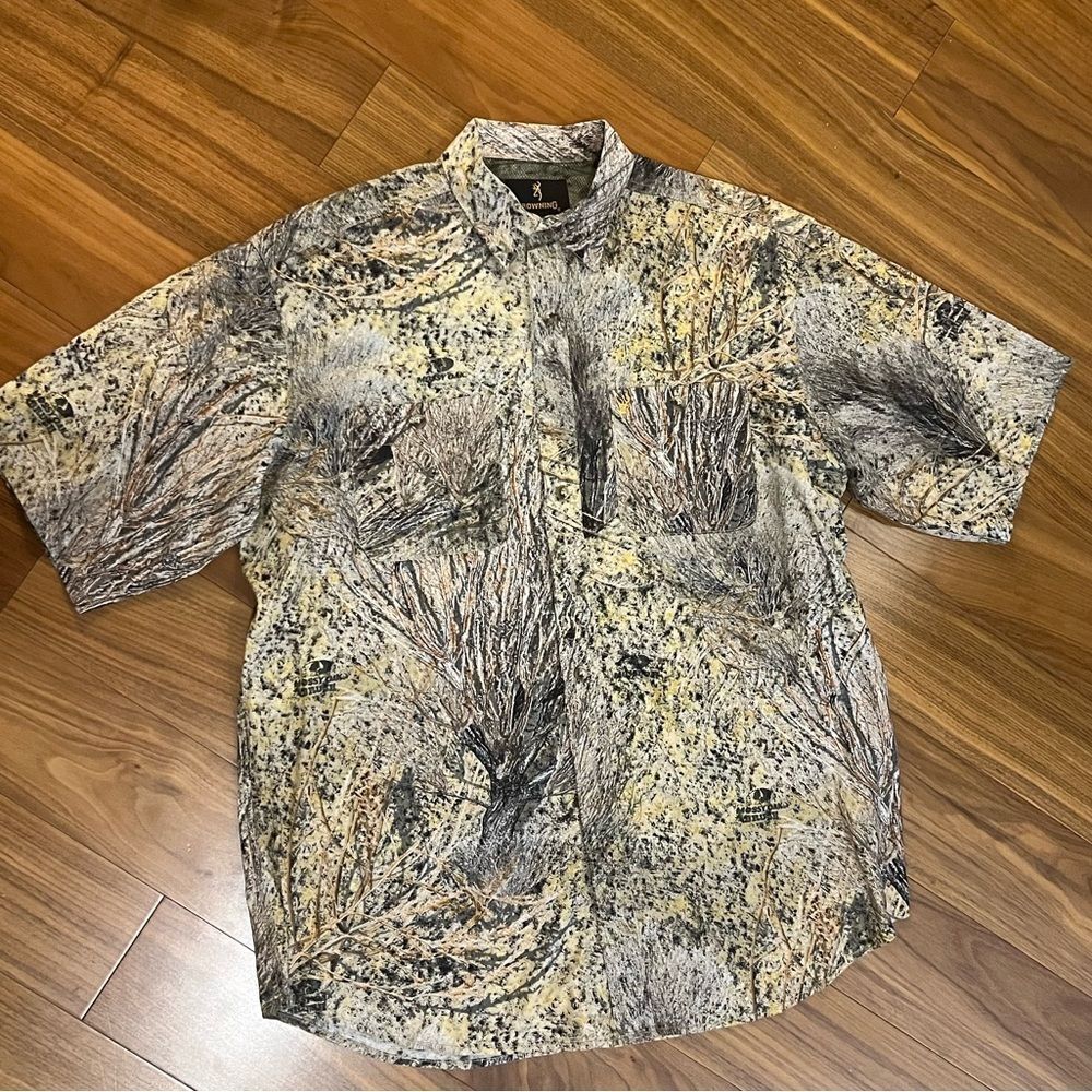 Browning mossy Oak men’s hunting short Sleeve Shirt size large